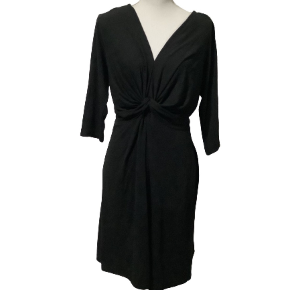 Kingston Grey black knee length dress. Size 1X. New with tags